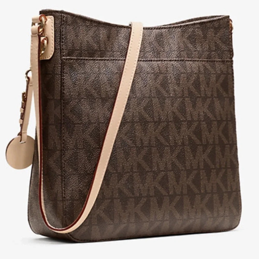 Michael Kors Jet Set‎ Travel Large Logo Messenger Bag